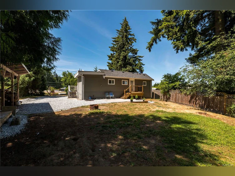 3699 Cedardale Road, Cobble Hill, BC, V8H 0G6 - 4