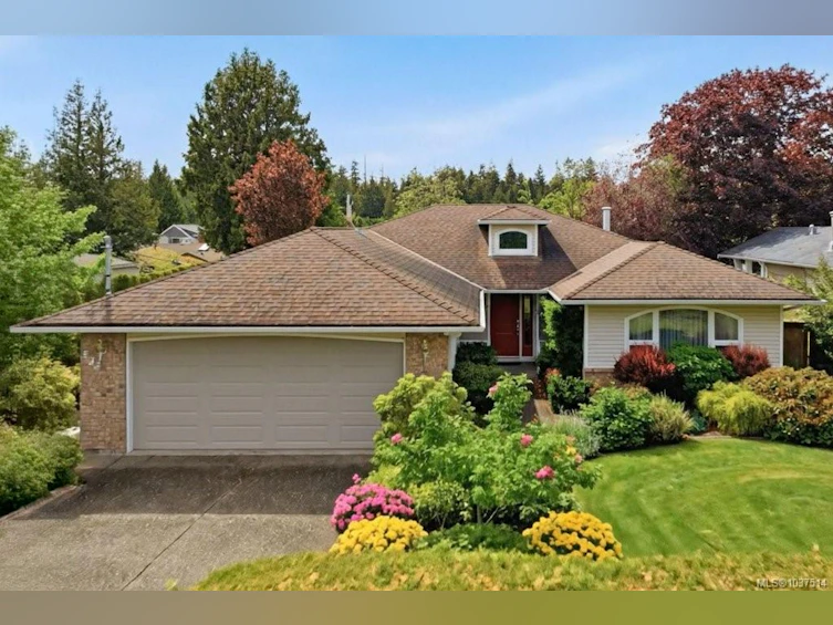 533 Aspen Avenue, Qualicum Beach, BC, V9K 1A6