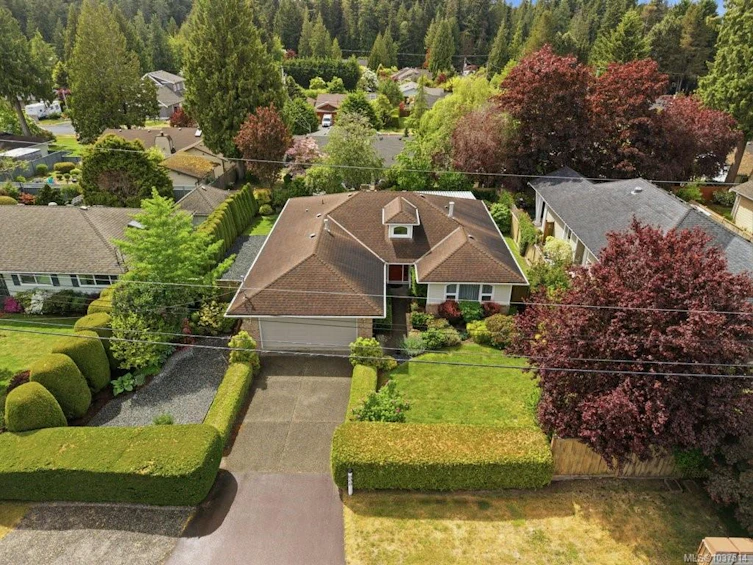 533 Aspen Avenue, Qualicum Beach, BC, V9K 1A6 - 30