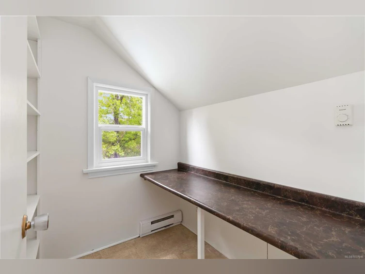 1541 Mcrae Avenue, Saanich, BC, V8P 1G4 - 18