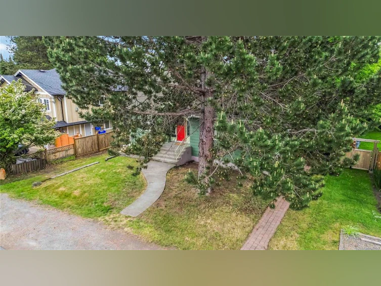 1541 Mcrae Avenue, Saanich, BC, V8P 1G4 - 36