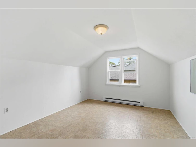 1541 Mcrae Avenue, Saanich, BC, V8P 1G4 - 15