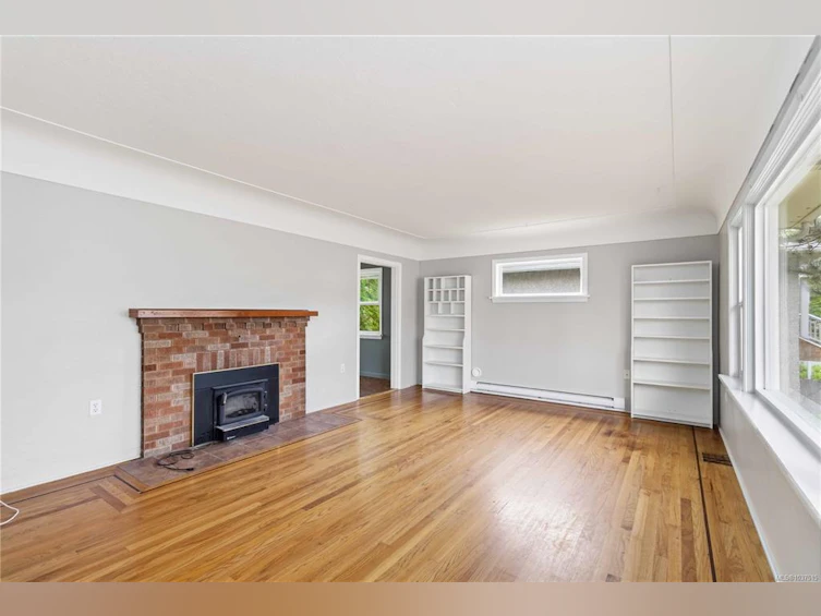 1541 Mcrae Avenue, Saanich, BC, V8P 1G4 - 5