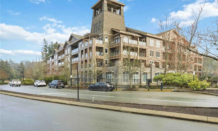311-1325 Bear Mountain Pkwy
