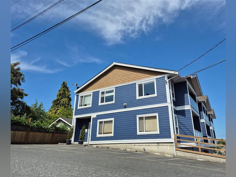 203-11 Buller Street, Ladysmith, BC, V9G 1A9