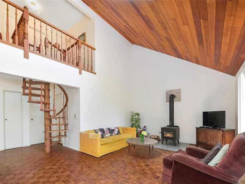 177 Spinnaker Drive, Mayne Island BC V0N 2J2