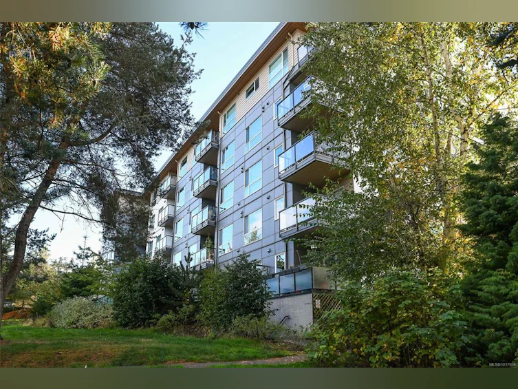 310-3070 Kilpatrick Avenue, Courtenay, BC, V9N 0G7 - 3