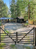 506 Bluff Way