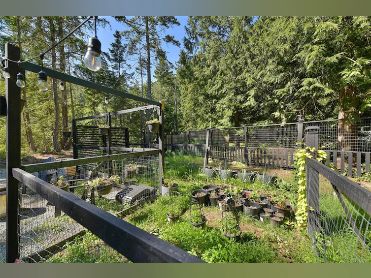 506 Bluff Way, Mayne Island, BC, V0N 2J2 - 17