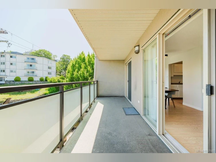 306-1545 Pandora Avenue, Victoria, BC, V8R 6R1 - 14