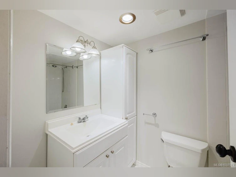 306-1545 Pandora Avenue, Victoria, BC, V8R 6R1 - 12