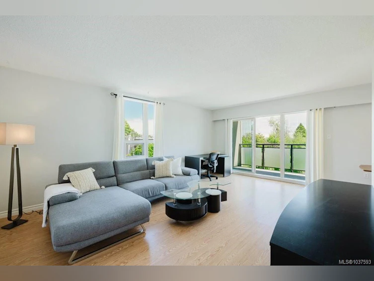 306-1545 Pandora Avenue, Victoria, BC, V8R 6R1