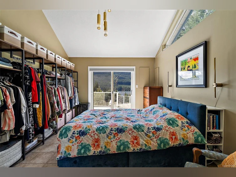 9709 Youbou Road, Youbou, BC, V0R 3E1 - 9