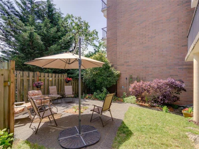 103-4030 Quadra Street - 3