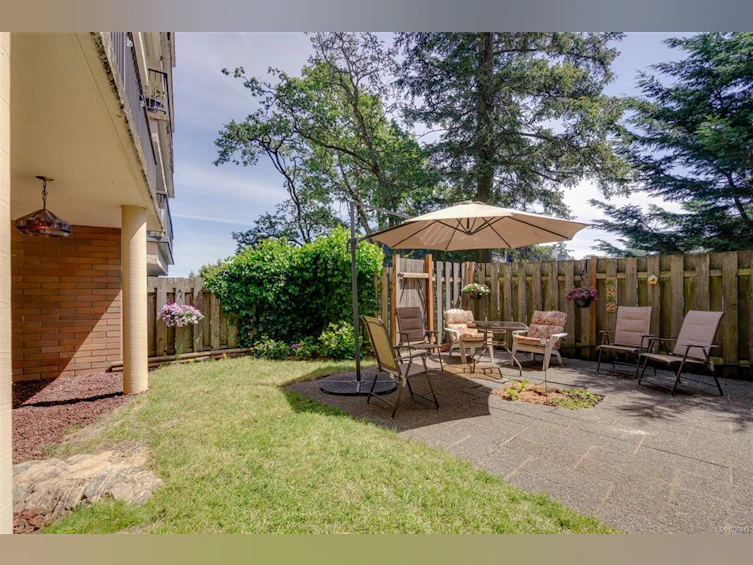 103-4030 Quadra Street, Saanich, BC, V8X 1K2 - 10