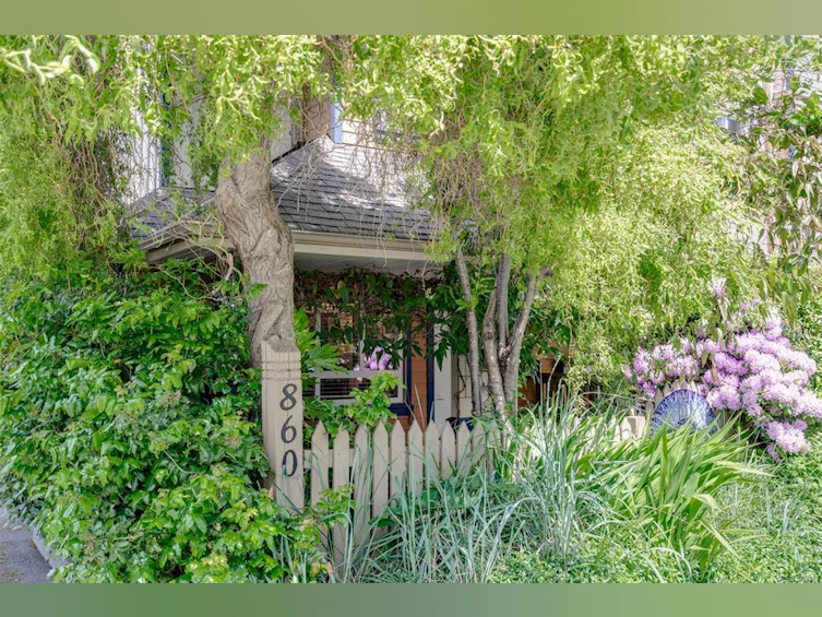 1-860 Princess Avenue, Victoria, BC, V8T 1K8 - 41
