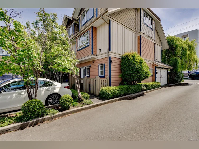 1-860 Princess Avenue, Victoria, BC, V8T 1K8 - 36