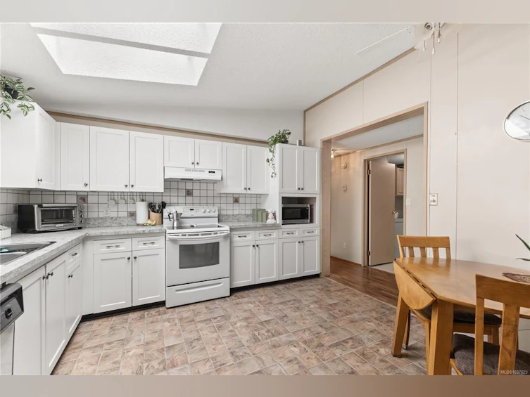 122-2700 Woodburn Road, Campbell River, BC, V9W 4R4 - 4