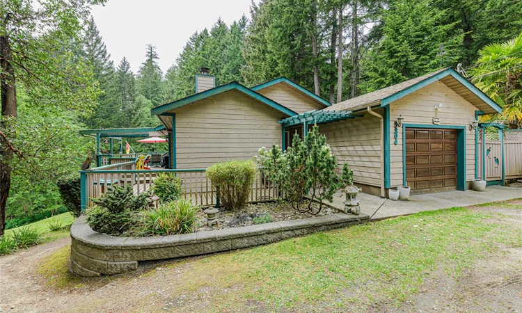 204 Cormorant Crescent