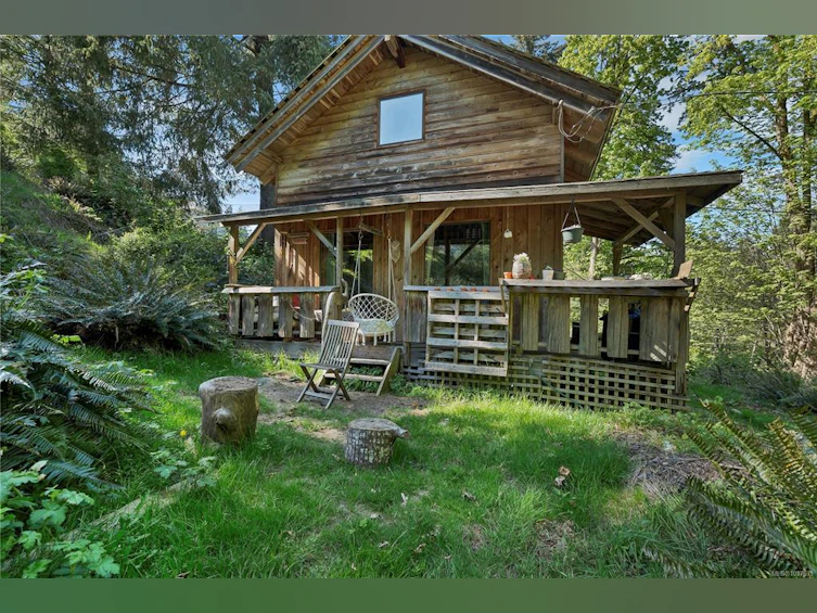 653 Green Road, Quadra Island, BC, V0P 1N0 - 50
