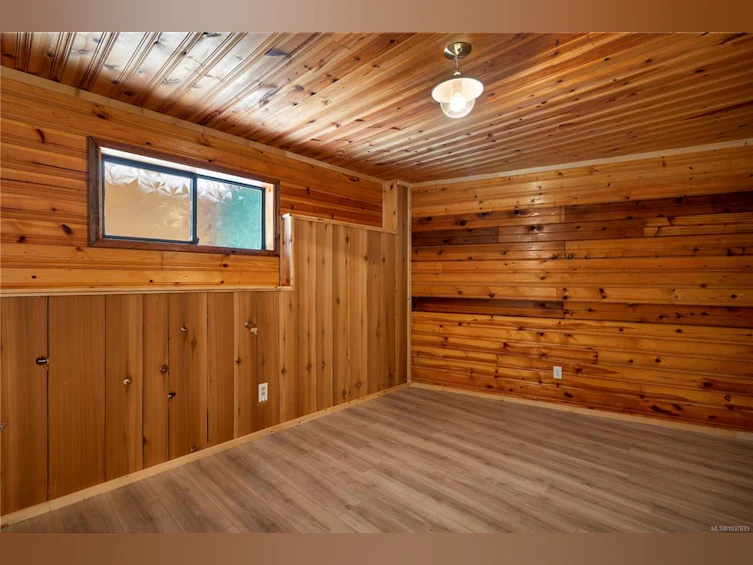 653 Green Road, Quadra Island, BC, V0P 1N0 - 22