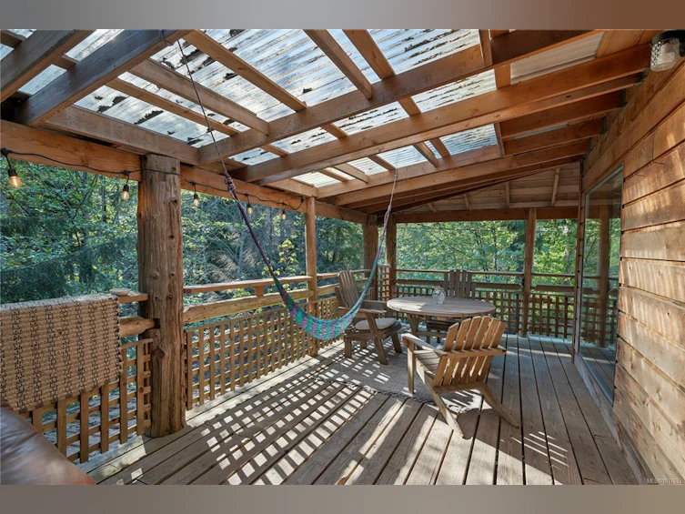 653 Green Road, Quadra Island, BC, V0P 1N0 - 71