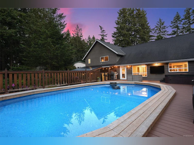 1940 E Ryan Road, Comox, BC, V9M 4C9 - 3
