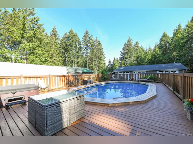 1940 E Ryan Road, Comox, BC, V9M 4C9 - 55