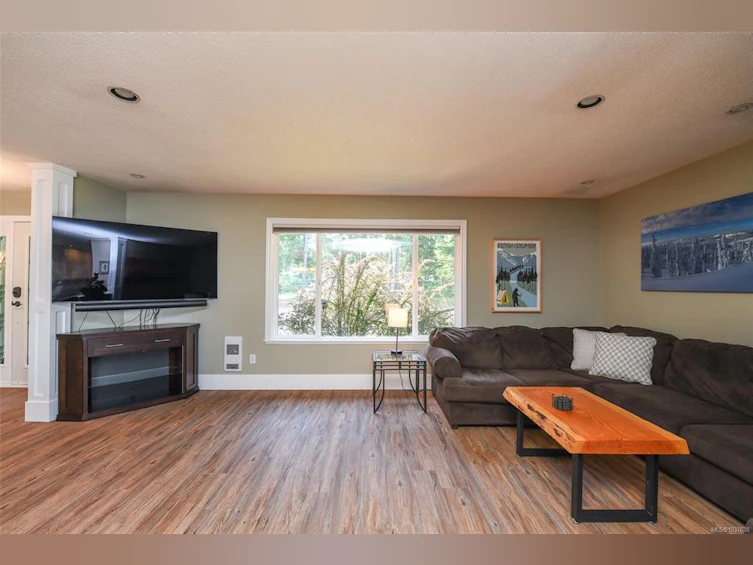 1940 E Ryan Road, Comox, BC, V9M 4C9 - 21