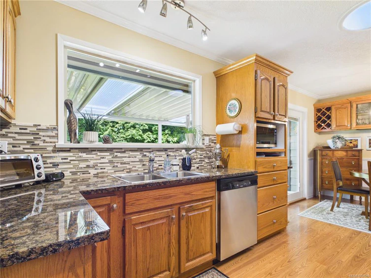 1179 Clubhouse Drive, Qualicum Beach, BC, V9K 1C4 - 17