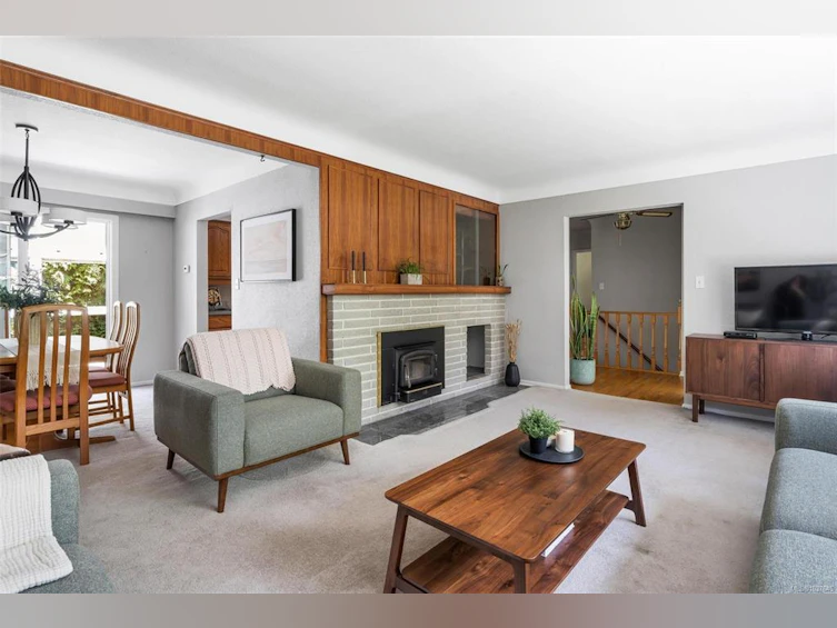 1318 Moorgreen Place, Saanich, BC, V8P 2R9 - 4