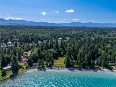 4218 S Island Highway - 5