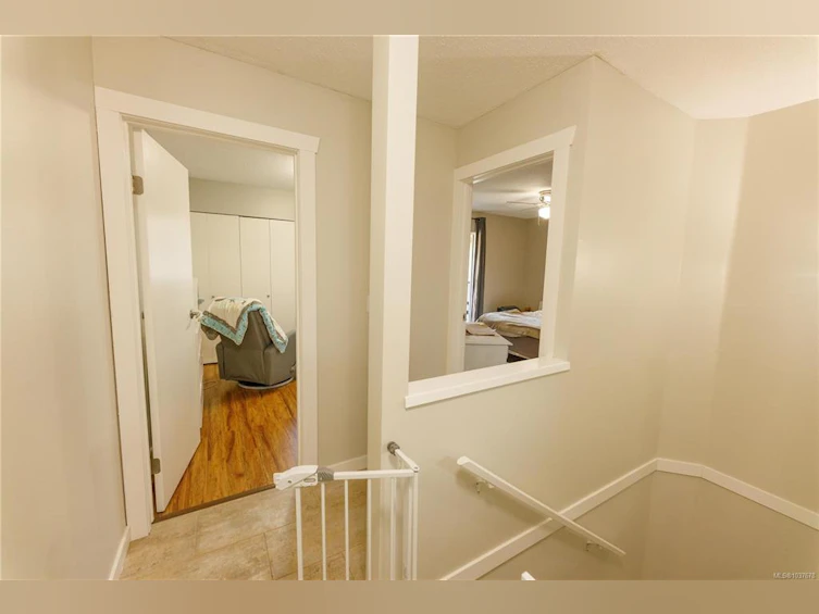 203-1908 Bowen Road, Nanaimo, BC, V9S 5S6 - 8