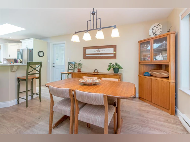278 Grovehill Road, Qualicum Beach, BC, V9K 2L9 - 16