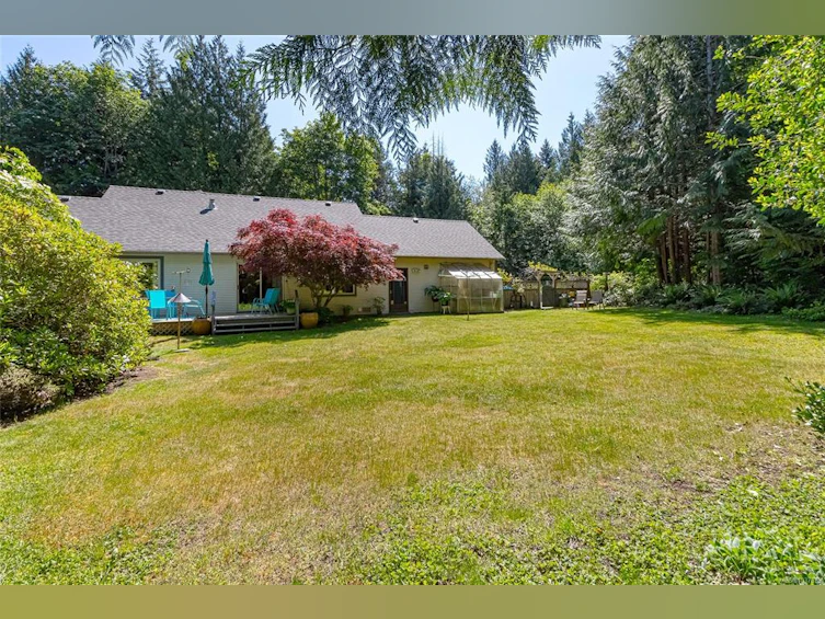 278 Grovehill Road, Qualicum Beach, BC, V9K 2L9 - 9
