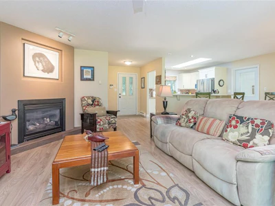 278 Grovehill Road - 4