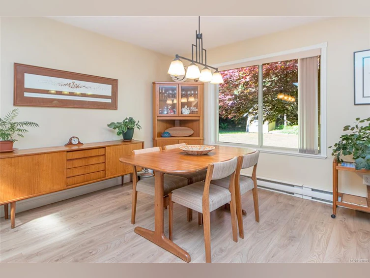 278 Grovehill Road, Qualicum Beach, BC, V9K 2L9 - 7