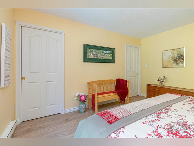 278 Grovehill Road, Qualicum Beach, BC, V9K 2L9 - 25