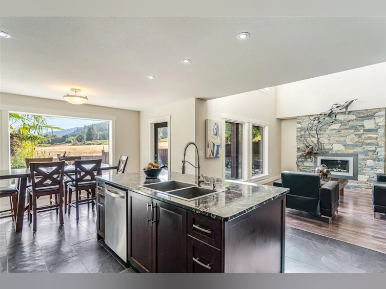 2466 Summerset Road, Nanoose, BC, V9P 9E4 - 3