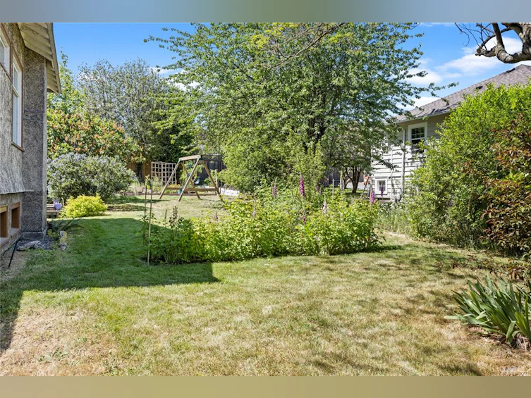 522 Victoria Road, Nanaimo, BC, V9R 4R3 - 73