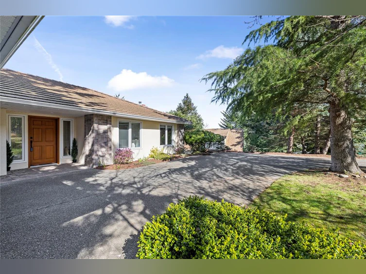 3541 Shelby Lane, Fairwinds, BC, V9P 9J8 - 43
