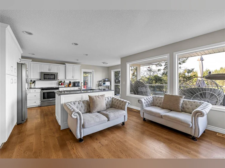 3541 Shelby Lane, Fairwinds, BC, V9P 9J8 - 28