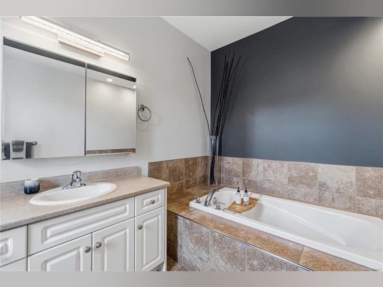 967 Sanika Close, French Creek, BC, V9P 0B8 - 34
