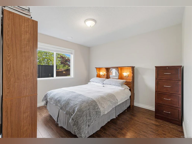 967 Sanika Close, French Creek, BC, V9P 0B8 - 12