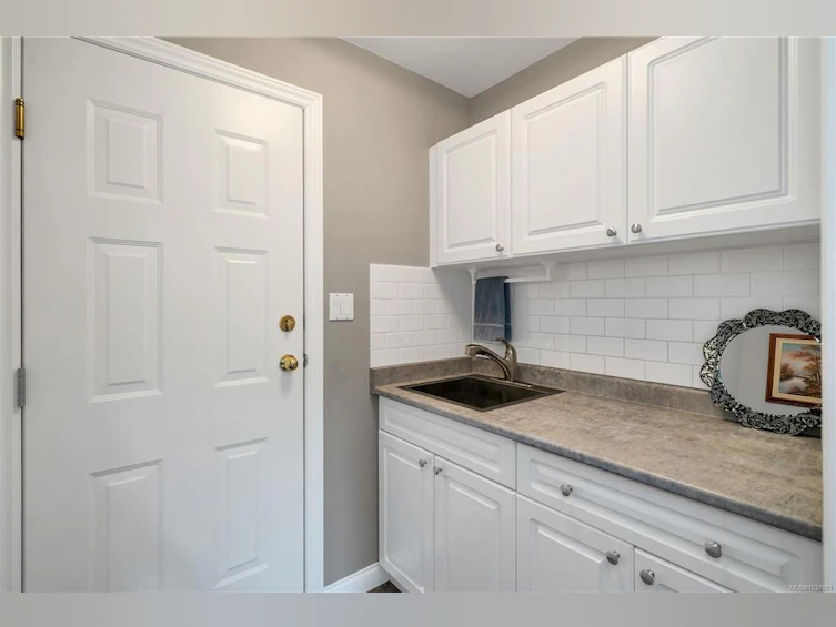 658 Windsor Place, Campbell River, BC, V9W 7Y6 - 25