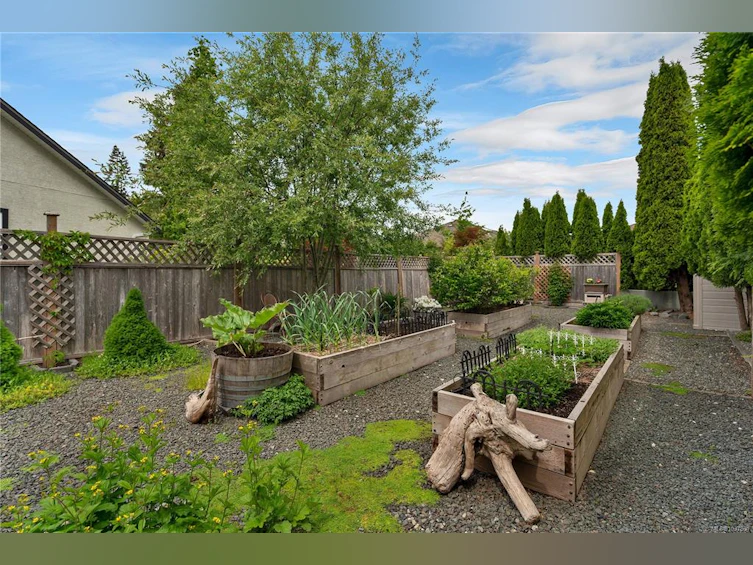 658 Windsor Place, Campbell River, BC, V9W 7Y6 - 43
