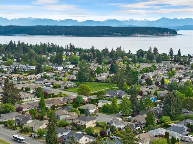 658 Windsor Place, Campbell River, BC, V9W 7Y6 - 55