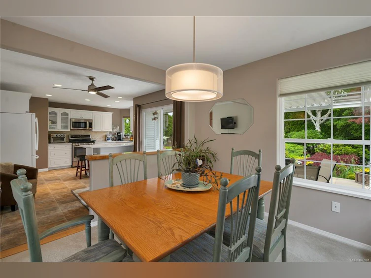 658 Windsor Place, Campbell River, BC, V9W 7Y6 - 9