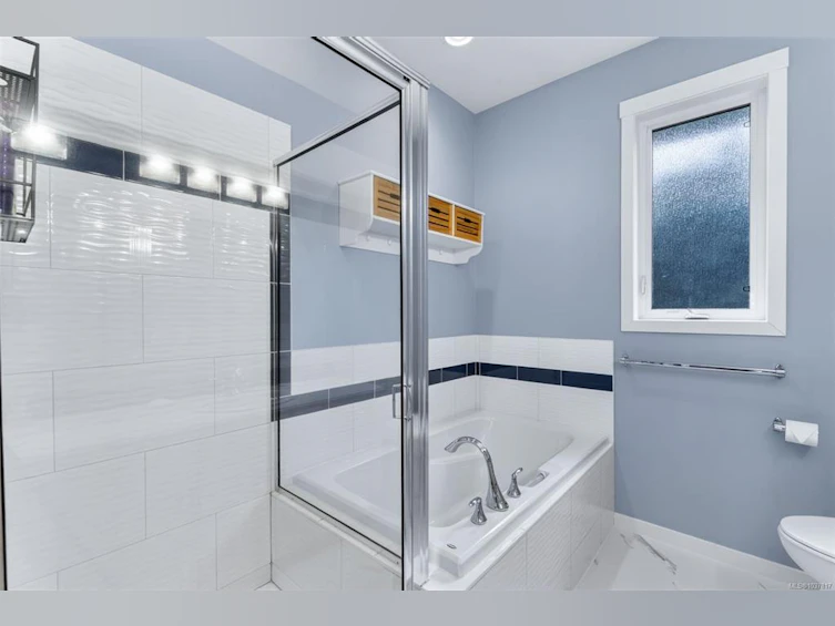 5676 Muggies Way, Nanaimo, BC, V9V 1W2 - 29
