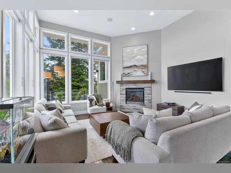 5676 Muggies Way, Nanaimo, BC, V9V 1W2 - 5